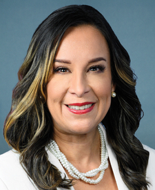 Monica De La Cruz, official photograph