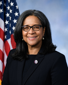 Marilyn Strickland, official photograph