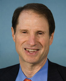 Ron Wyden, official photograph